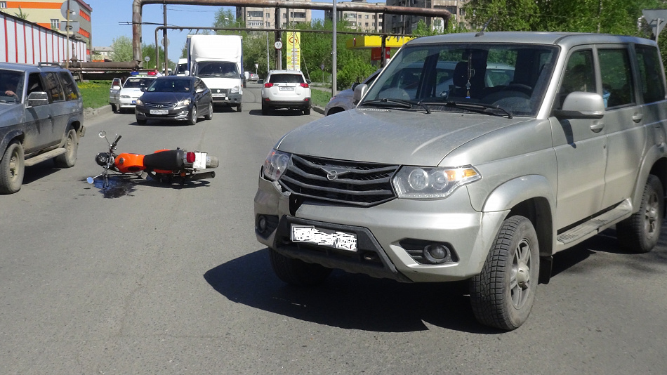 В Нижнем Тагиле в ДТП пострадал пассажир мотоцикла