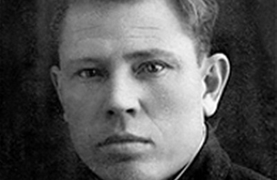 Полный кавалер ордена Славы, лучший сапер дивизии                            