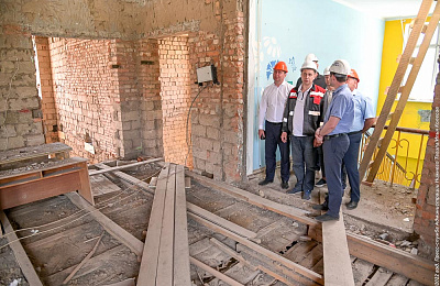 В Нижнем Тагиле продолжается ремонт школы №48