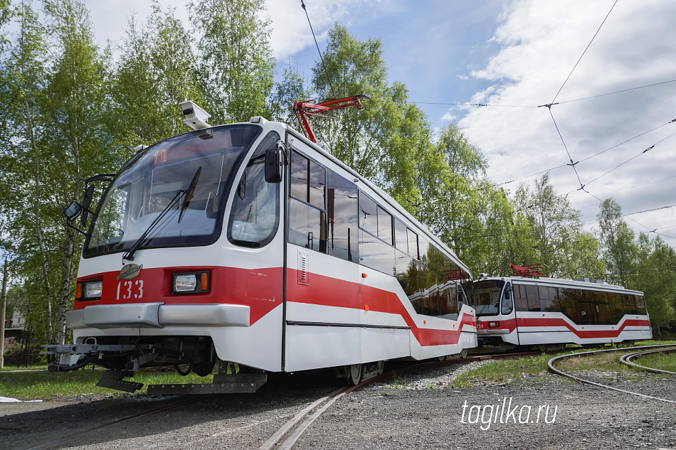 На десятый маршрут вышли новые «двойники»