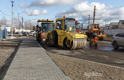 В администрации Нижнего Тагила подвели итоги участия в проекте «Безопасные и качественные автомобильные дороги»