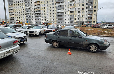 В Нижнем Тагиле выясняют обстоятельства ДТП на улице Булата Окуджавы, в котором пострадал юный пешеход