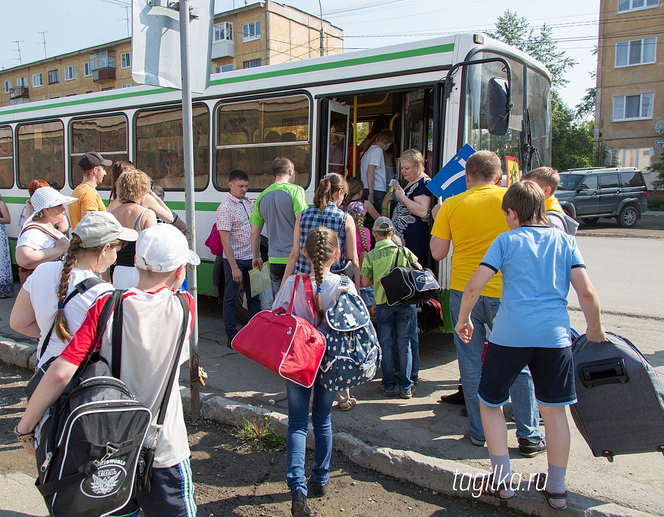 Первую смену в детских лагерях отложили до 10 июня