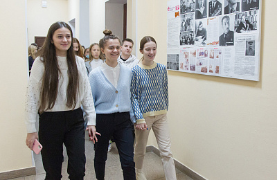 Какие профессии выбирают старшеклассники,
выясняли в школе журналистики «ТР»