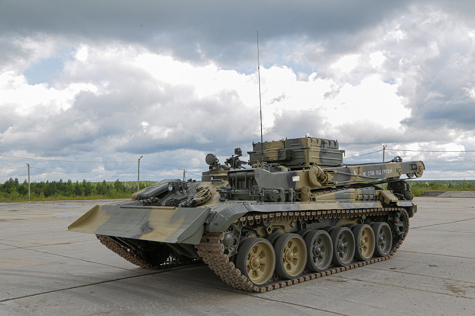 Уралвагонзавод отправил партию танков Т-90М «Прорыв» заказчику