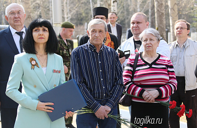 В Нижнем Тагиле захоронили останки летчика, погибшего в 1942 году