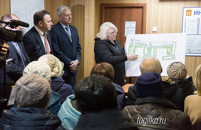 Владислав Пинаев обсудил с жителями ВМЗ вопросы благоустройства микрорайона