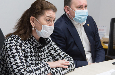 С предпринимателями Нижнего Тагила встретились Елена Артюх и Владислав Пинаев
