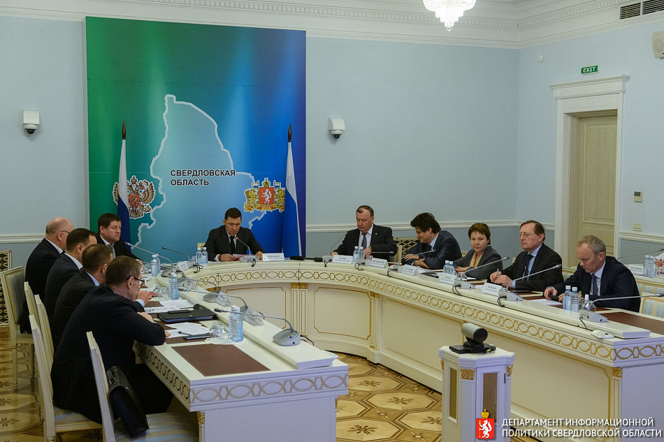 Губернатор поручил правительству выполнить в Свердловской области установки Президента России в ситуации с COVID-19