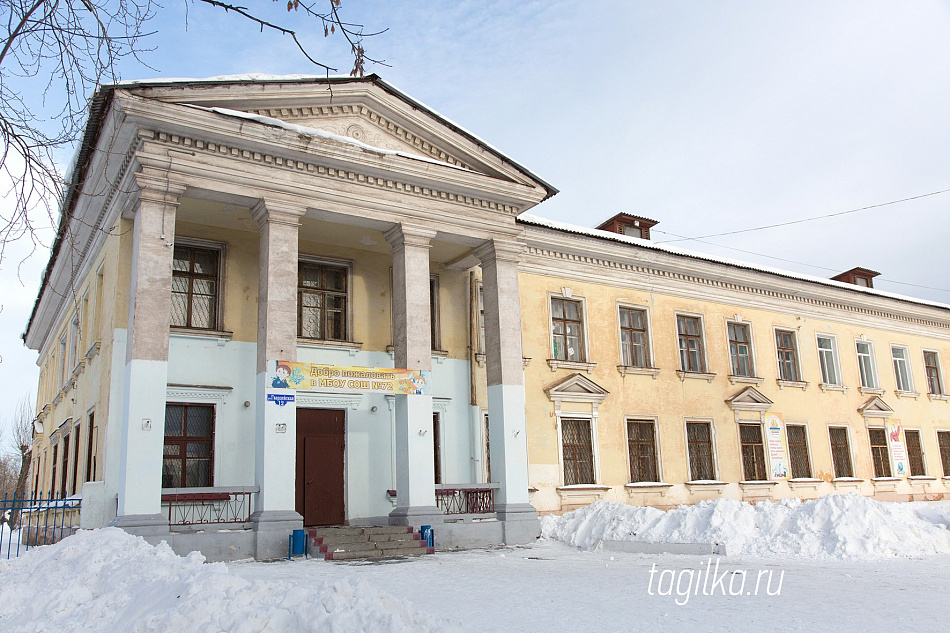 Школу №72 начнут ремонтировать в понедельник 