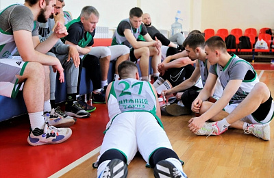 Баскетболисты Нижнего Тагила сделали первый шаг к «золоту» чемпионата Свердловской области