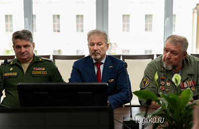 Для молодых тагильчан ветераны провели «Единый день мужества»