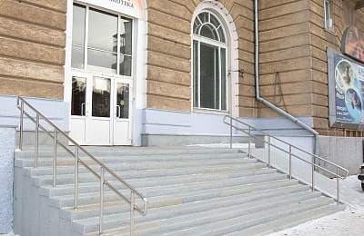 У двух зданий в центре Нижнего Тагила появится современная архитектурная подсветка