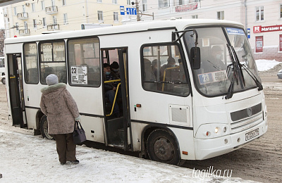 В Нижнем Тагиле в ходе рейда было выявлено 84 нарушения перевозки пассажиров в автобусах