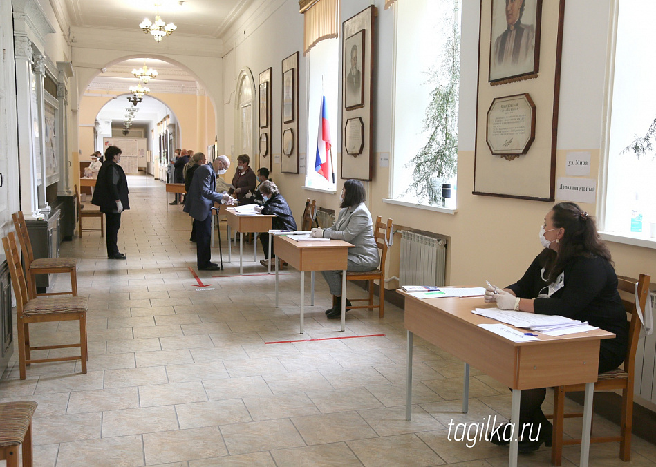 В Нижнем Тагиле общественные наблюдатели не нашли нарушений в работе избирательных участков