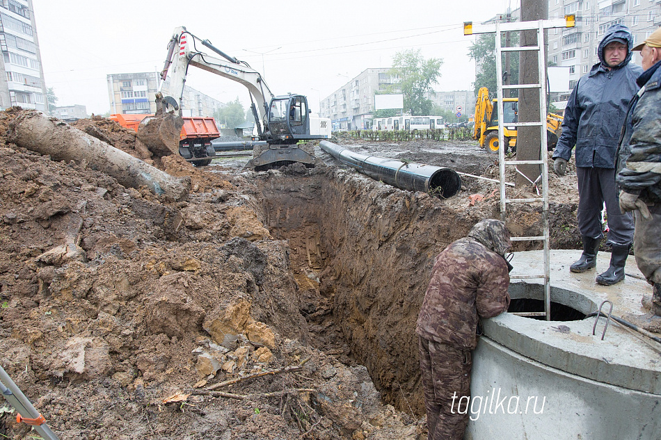 Канализацию на Пихтовке будут восстанавливать еще 2-3 дня