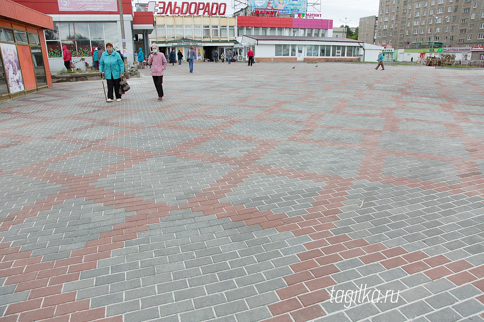 Площадь на улице Зари в Нижнем Тагиле  преобразилась