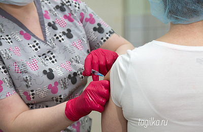 В Свердловской области введена обязательная вакцинация отдельных категорий граждан 