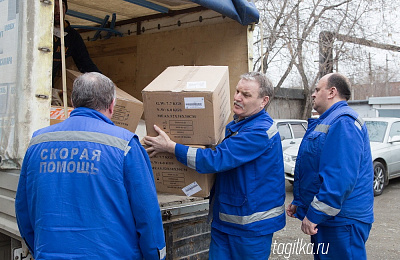 В Нижний Тагил привезли 50 тысяч медицинских масок для врачей скорой помощи