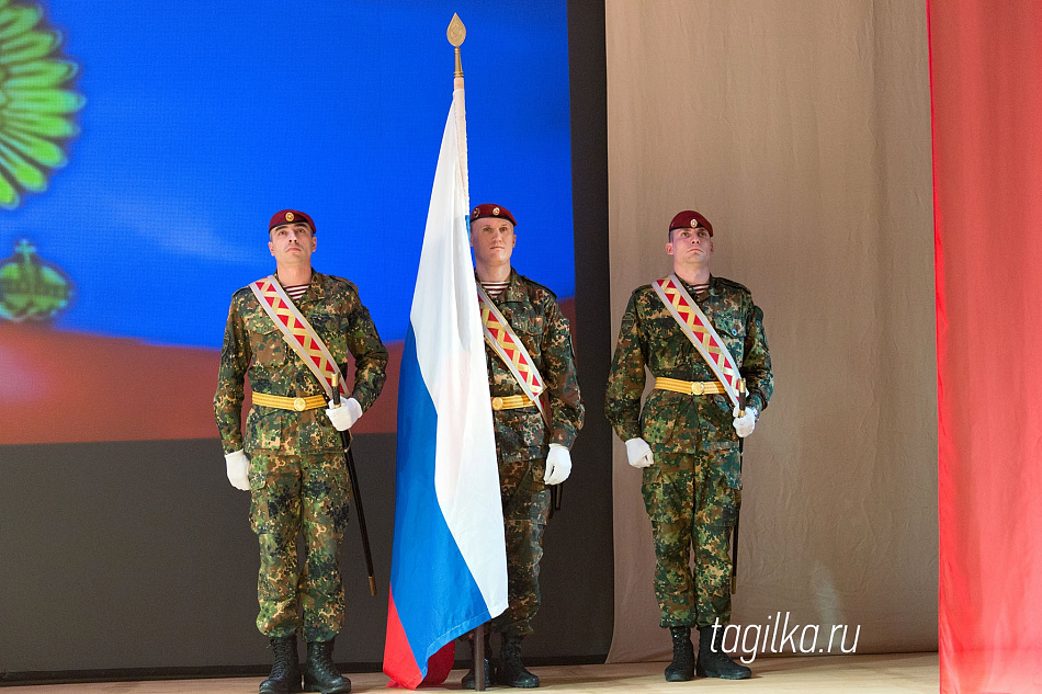 Тема Дня защитника Отечества – вывод войск из Афганистана