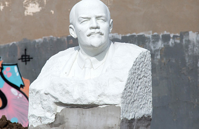  22 апреля - день рождения Владимира Ленина (Ульянова).