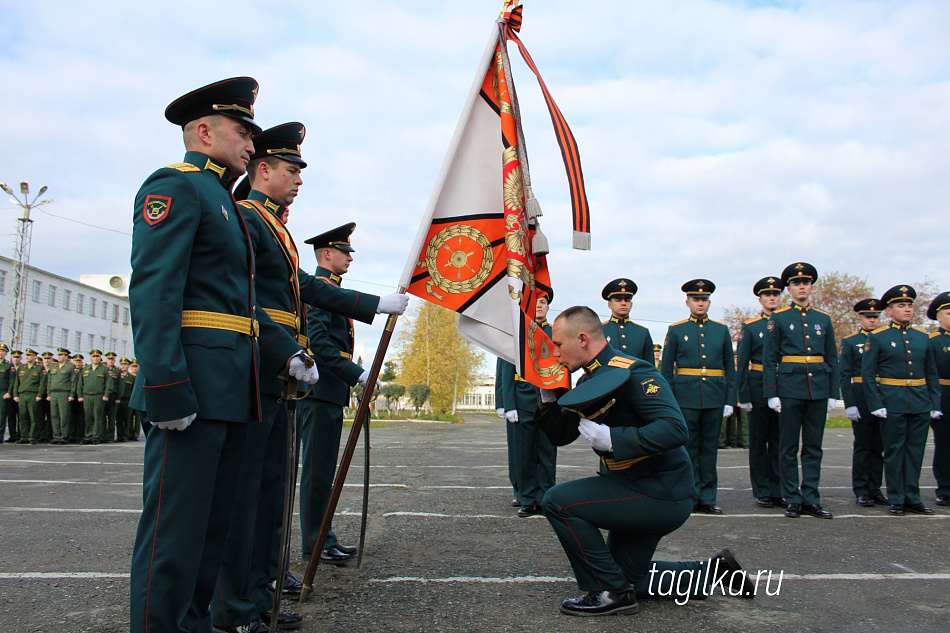 Более ста молодых офицеров прибыли в Тагильскую ракетную дивизию 