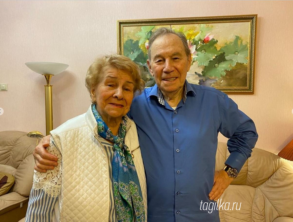 8 Марта - Международный женский день. Валентина и Михаил АРШАНСКИЕ