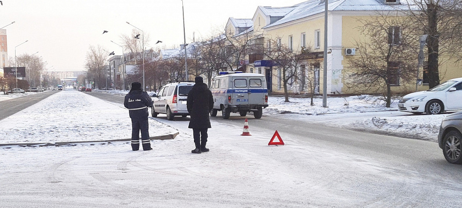 В Нижнем Тагиле попала под колеса машины десятилетняя девочка