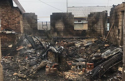 За выходные под Нижним Тагилом сгорели два частных дома