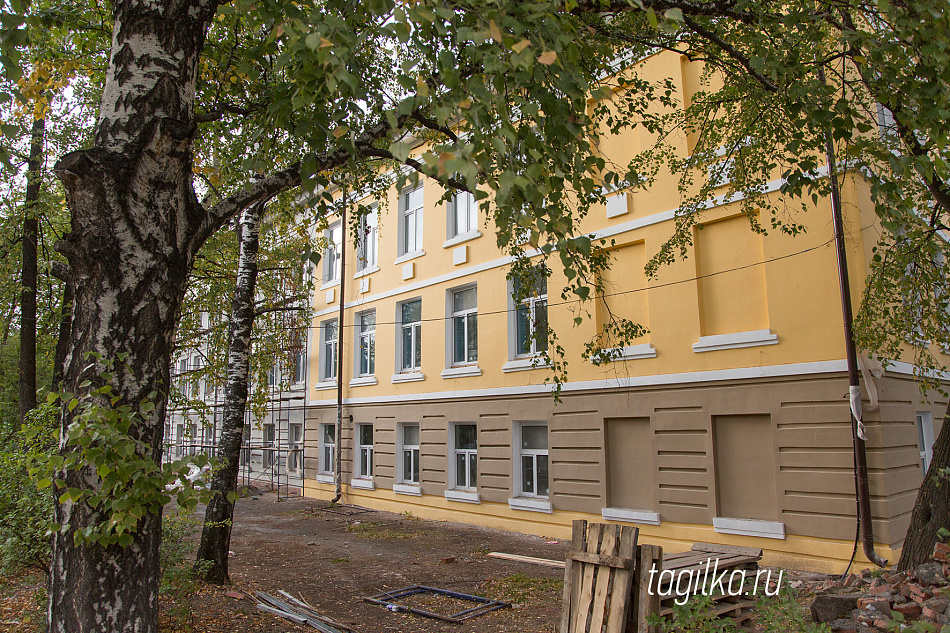 В Нижнем Тагиле продолжается капитальный ремонт школы №24