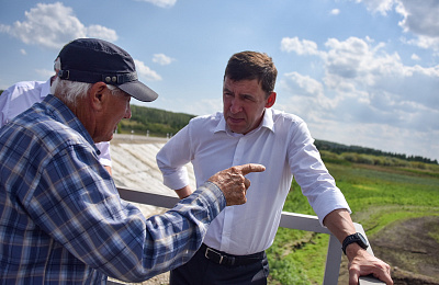 В аграрных территориях Свердловской области из-за засухи губернатор ввел режим ЧС