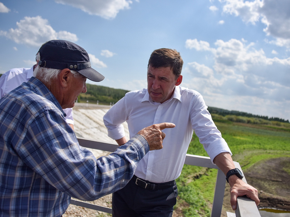 В аграрных территориях Свердловской области из-за засухи губернатор ввел режим ЧС