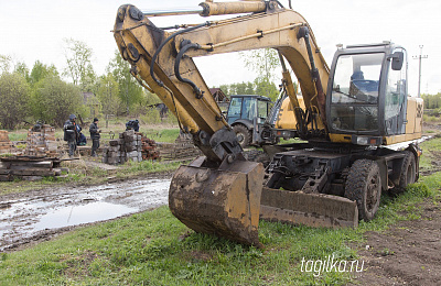 В «Пограничном» - бурят и пашут