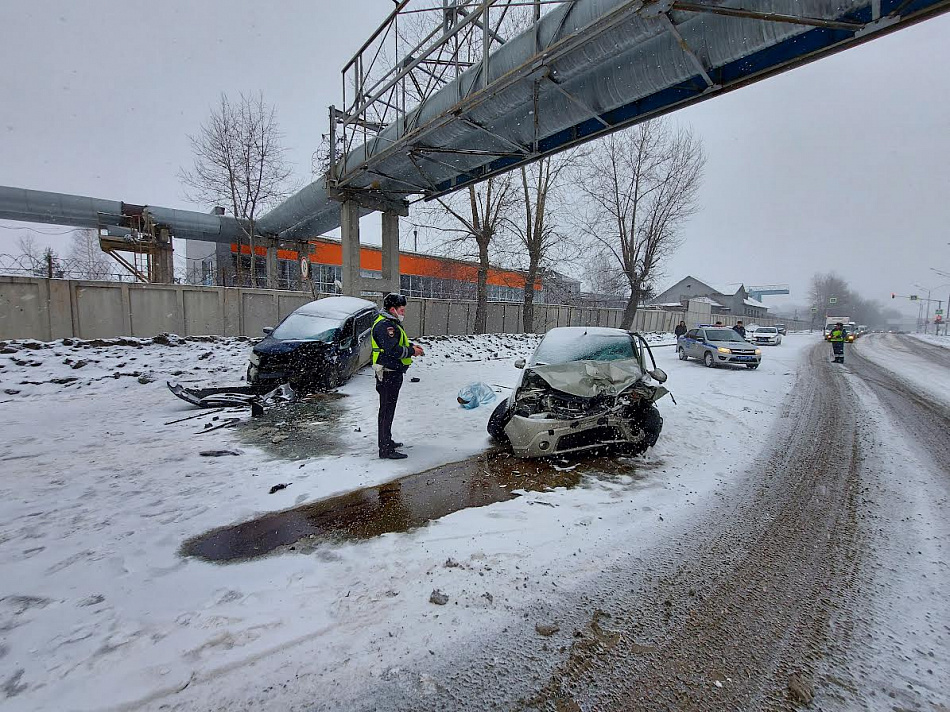 В Свердловской области из-за непогоды ограничили движение общественного транспорта на междугородних трассах