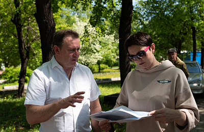 Владислав Пинаев и депутат Госдумы Жанна Рябцева проинспектировали ход реализации нацпроектов в Тагилстроевском районе
