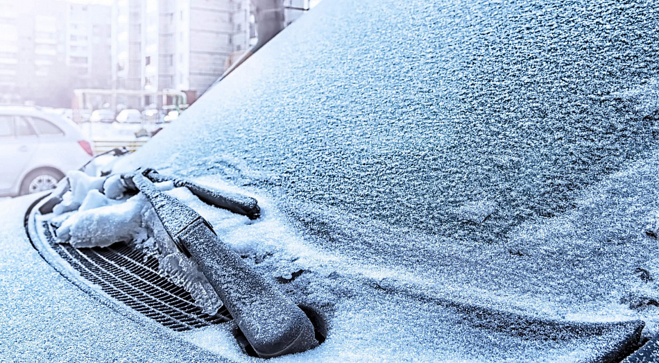 В Нижнем Тагиле сегодня шел снег