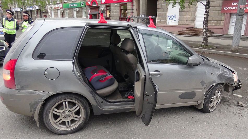 Вчера в Нижнем Тагиле на проспекте Ленина в ДТП пострадал пятилетний ребенок