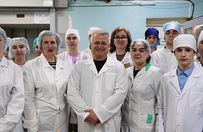 19 июня - День медицинского работника. Спасти бабушку