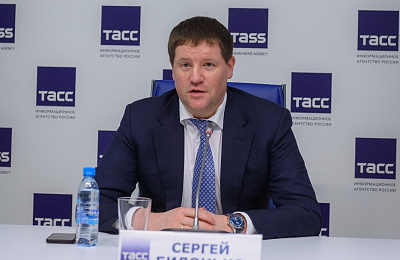 Екатеринбург (Свердловск), Нижний Тагил и Каменск-Уральский сформировали заявки на присвоение звания «Город трудовой доблести»
