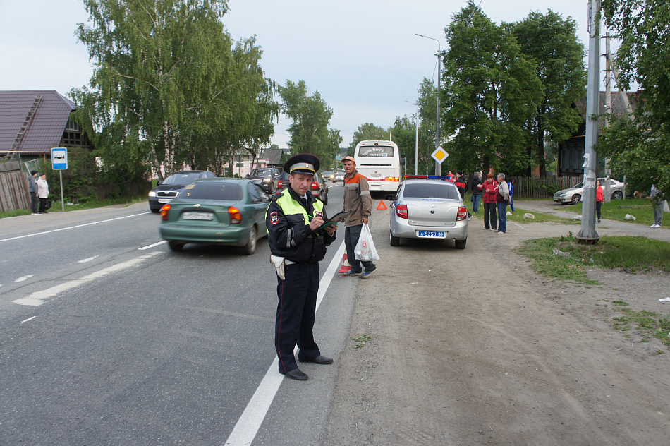 Под Нижним Тагилом пассажирский автобус наехал на пешехода