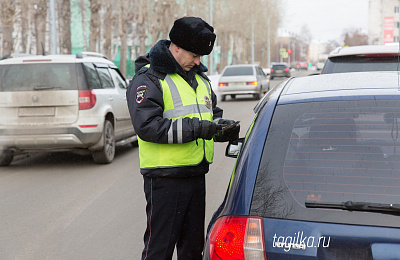 Автокресло или штраф? Журналисты "ТР" отправились в профилактический рейд ГИБДД
   
