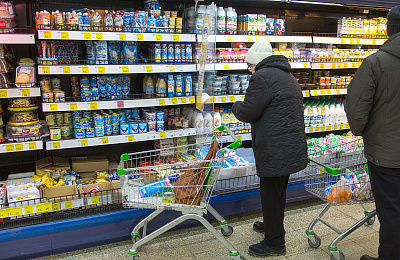 Михаил Мишустин призвал принять меры для сдерживания цен на продукты