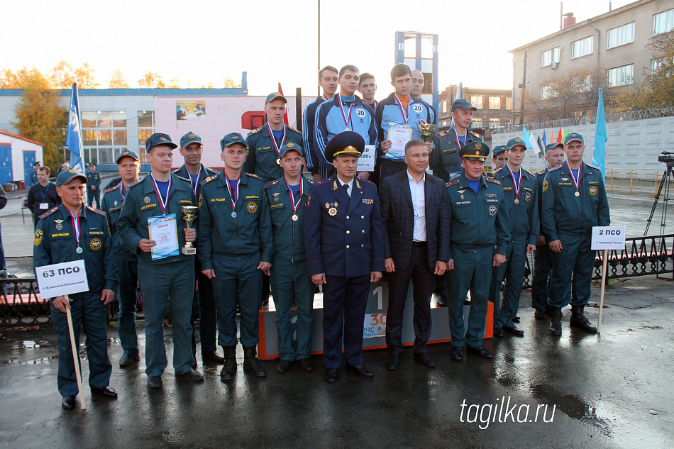 Тагильчане заняли третье место на первом этапе чемпионата по пожарно-спасательному спорту