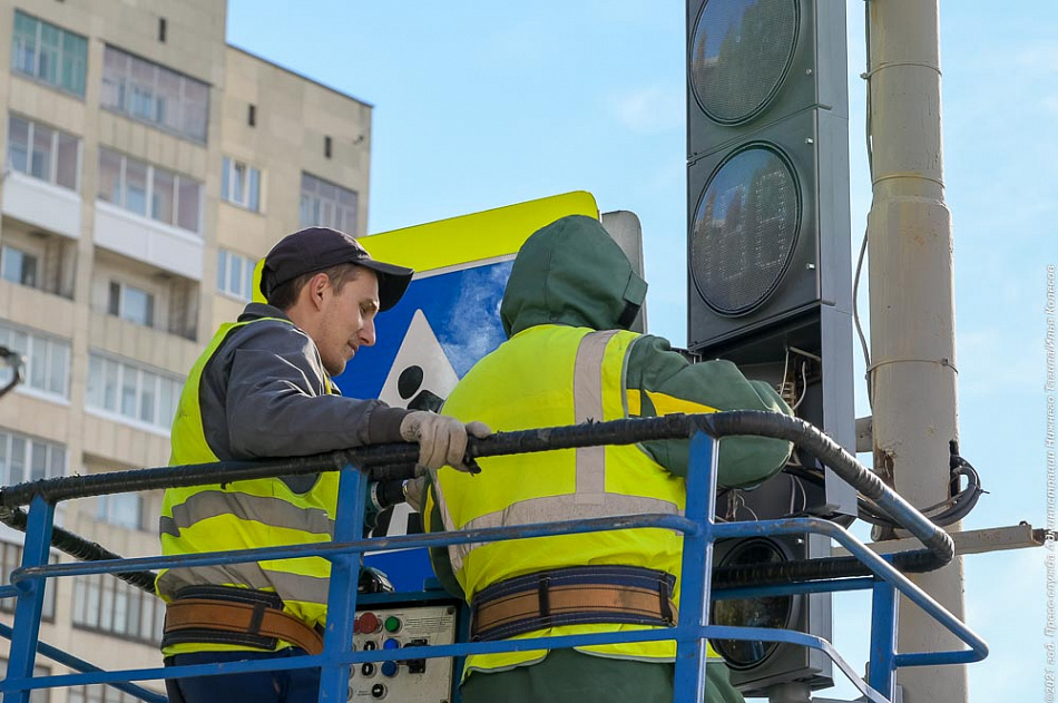 На улицах Нижнего Тагила появляются новые светофоры