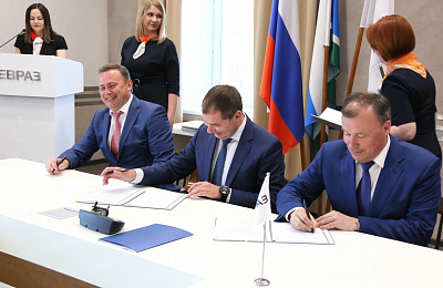 Подписаны трехсторонние соглашения о партнерстве