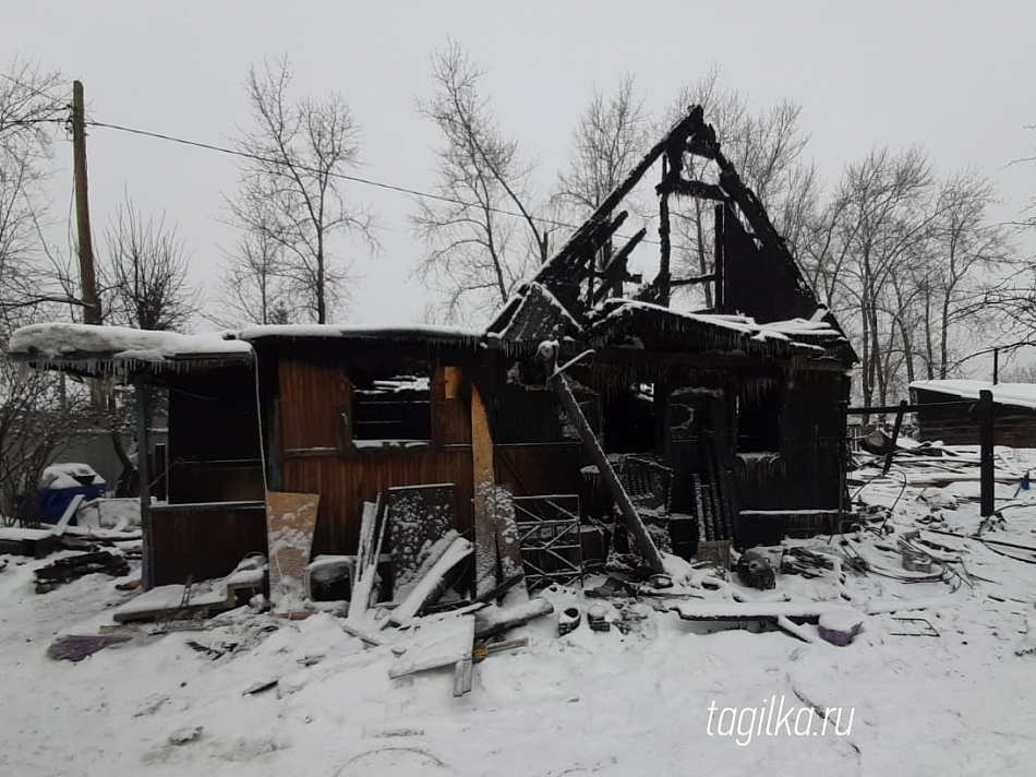 В окрестностях Нижнего Тагила сгорели три частных дома