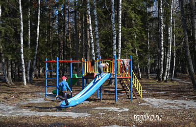 Голосуем за аллеи, качели, детские площадки