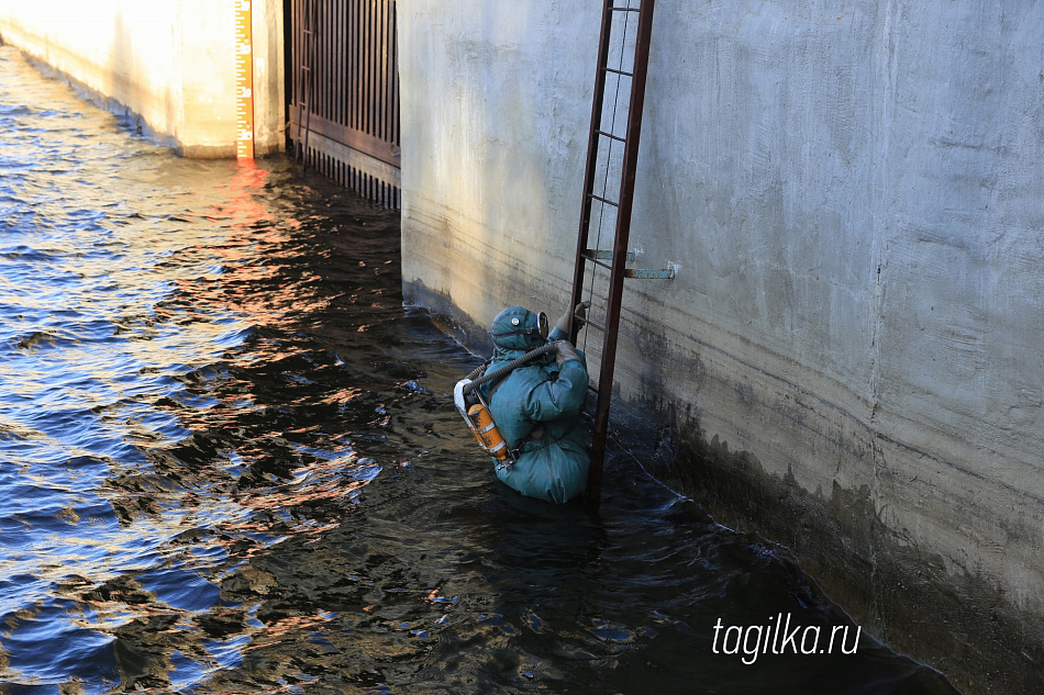 На Леневском водохранилище - учения