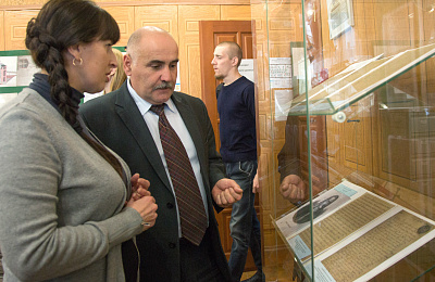 В Нижнетагильском городском историческом архиве открылась  межрегиональная выставка  документов «Демидовы на Урале». 