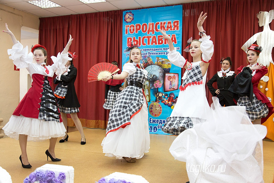 В Нижнем Тагиле открываются выставки детского творчества